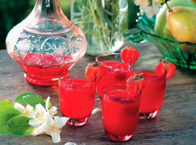 клубничная настойка на водке