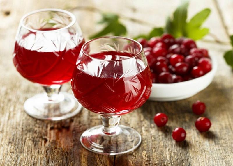 классический ликер с клюквой