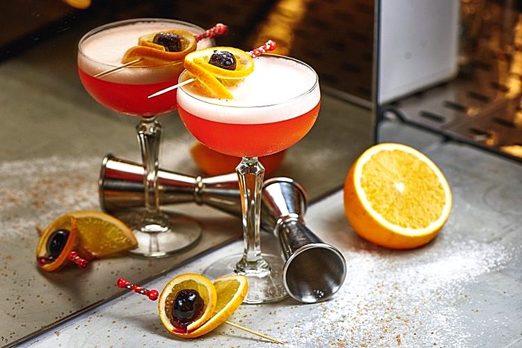 Зауэр, коктейль с ликером апероль